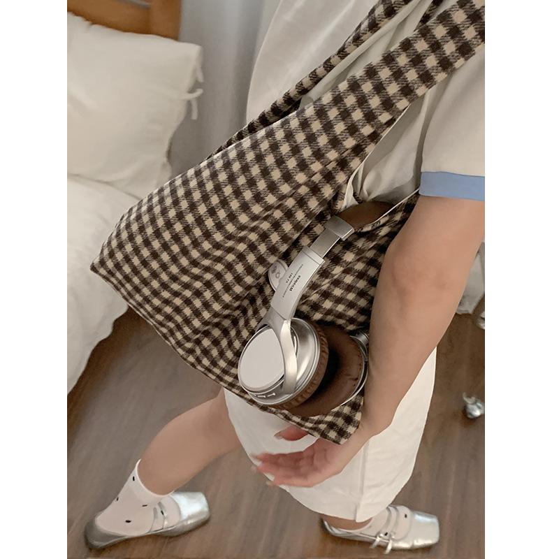 Tooxika Fashion Большая вместительная сумка через плечо из шерстяной клетчатой ткани 4269₽