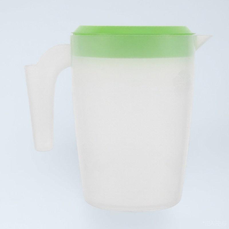 Plastic Beverage Pitcher with Lid Large Capacity for Cold Water Juice Ice Tea Milk Beer Home Party Picnic Bbq Portable Fridge