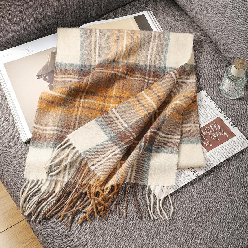 Autumn and Winter Scarves 100% Lamb Wool Scarves Plaid Scarves Unisex Fringed Warm Scarves