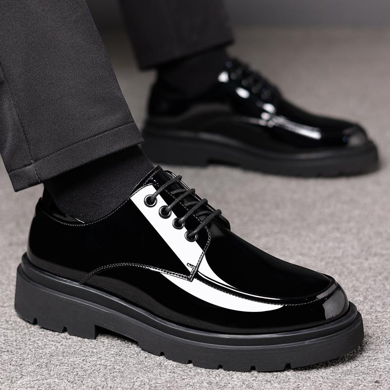 Lakovaná kůže pánské boty na silné podrážce Módní minimalistický styl Denní volnočasové obchodní párty Svatba kancelář dospělé boty