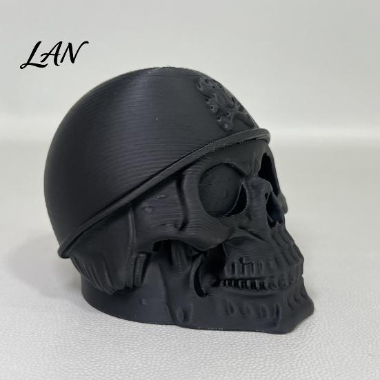Trailer Hitch Cover Pirate Skull Cover, 3D Carved Tow Ball for SUV Weather-resistant Pickup, Dust Proof Protective Cap Towing Ball, Heavy-duty