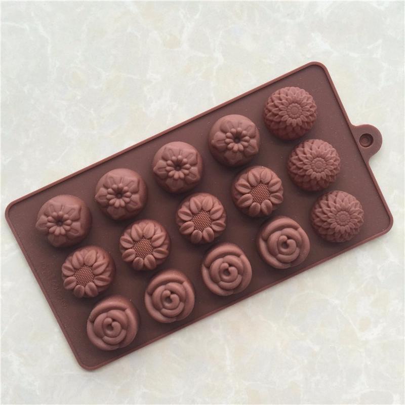15 Hole Flower Shape Silicone Chocolate Mould Ice Cube Tray DIY Fondant Cookie Bake Dish Jelly Pudding Dessert Bakeware