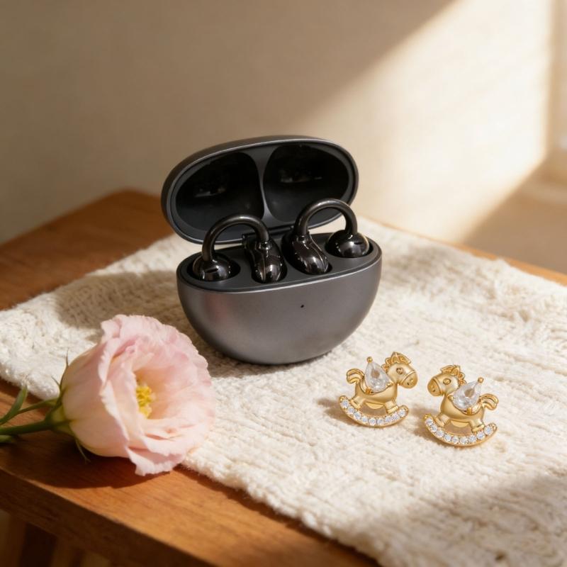 Elegant Horse Shaped Ear Clip Attachment For FreeClip 1 2 Earbuds Enhancer Coppers Zircons Embellishment