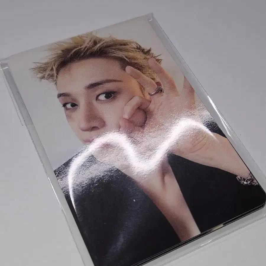 STRAY KIDS Quick Sale Run It Concert Unexpected Entry Photocard Set + Bag