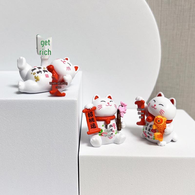 Fu Yun Cai Zhao Cat PVC Ornament: Adorable Micro Landscape & Car Décor Toy