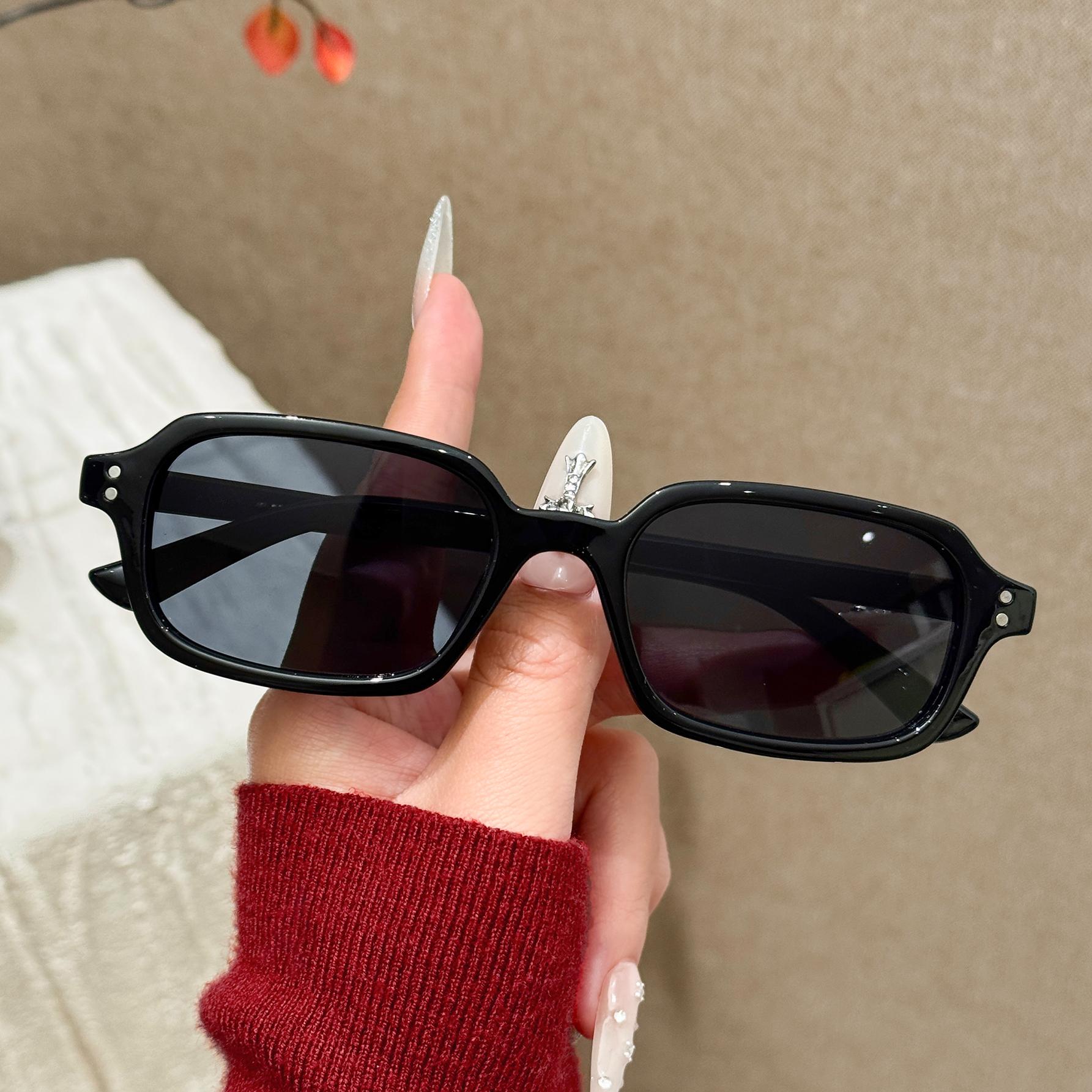 1Pc Retro Fashion Square Frame Sunglasses, Simple Casual Fashion Basics, Fashion Outfits, Street Photography, Driving