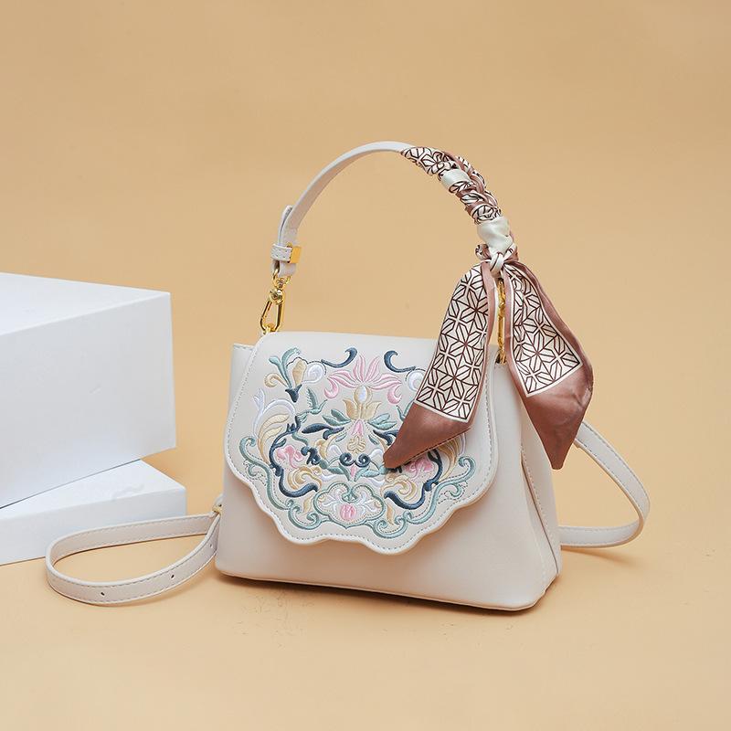 Fashion Embroidery Shoulder Bag Women Designer High Quality Leather Handbag Purse Ladies Small Crossbody Messenger Bag Female