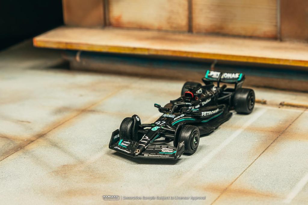 Speedmaster Japan TARMACWORKS F1 W14 E Performance Spanish Grand Prix Tyre Testing 2023 Mick Schumacher 1/64 Mercedes-AMG (Finished Model)