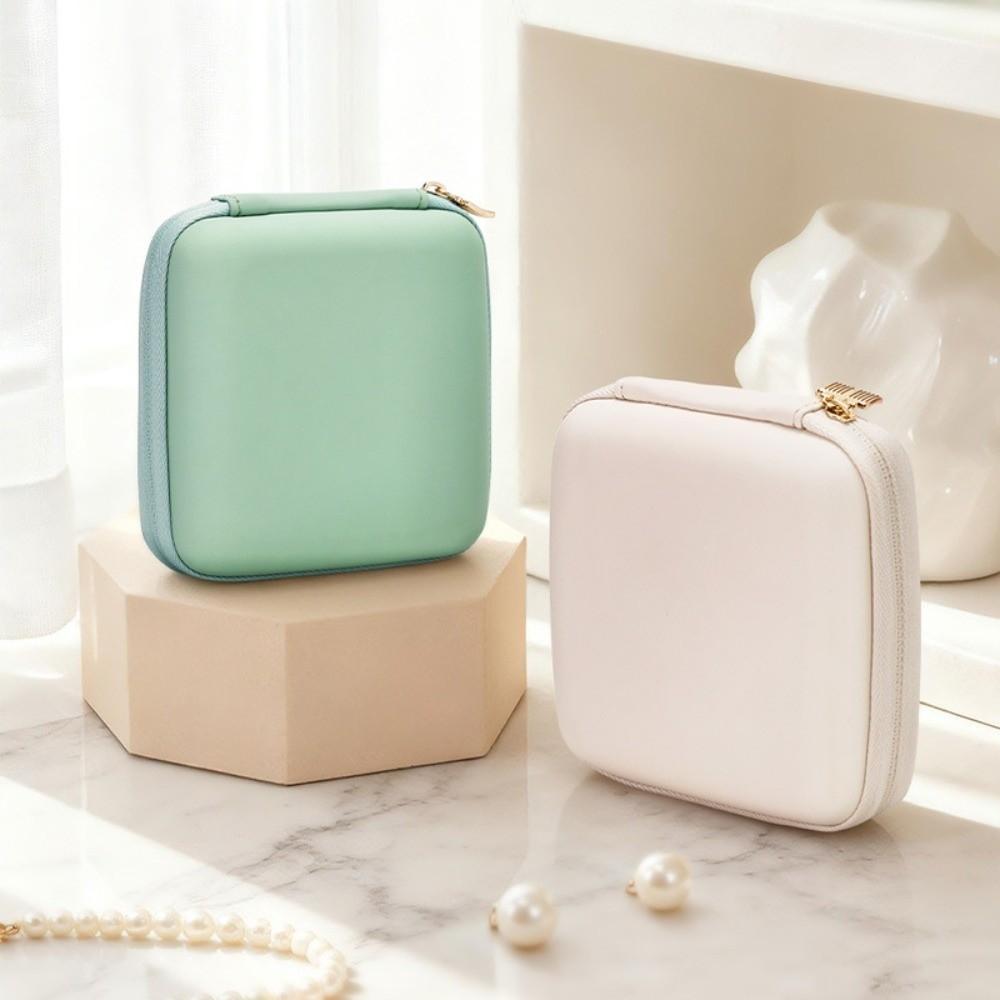 Dustproof Portable Jewelry Organizer Leather Jewelry Display Box  Necklace