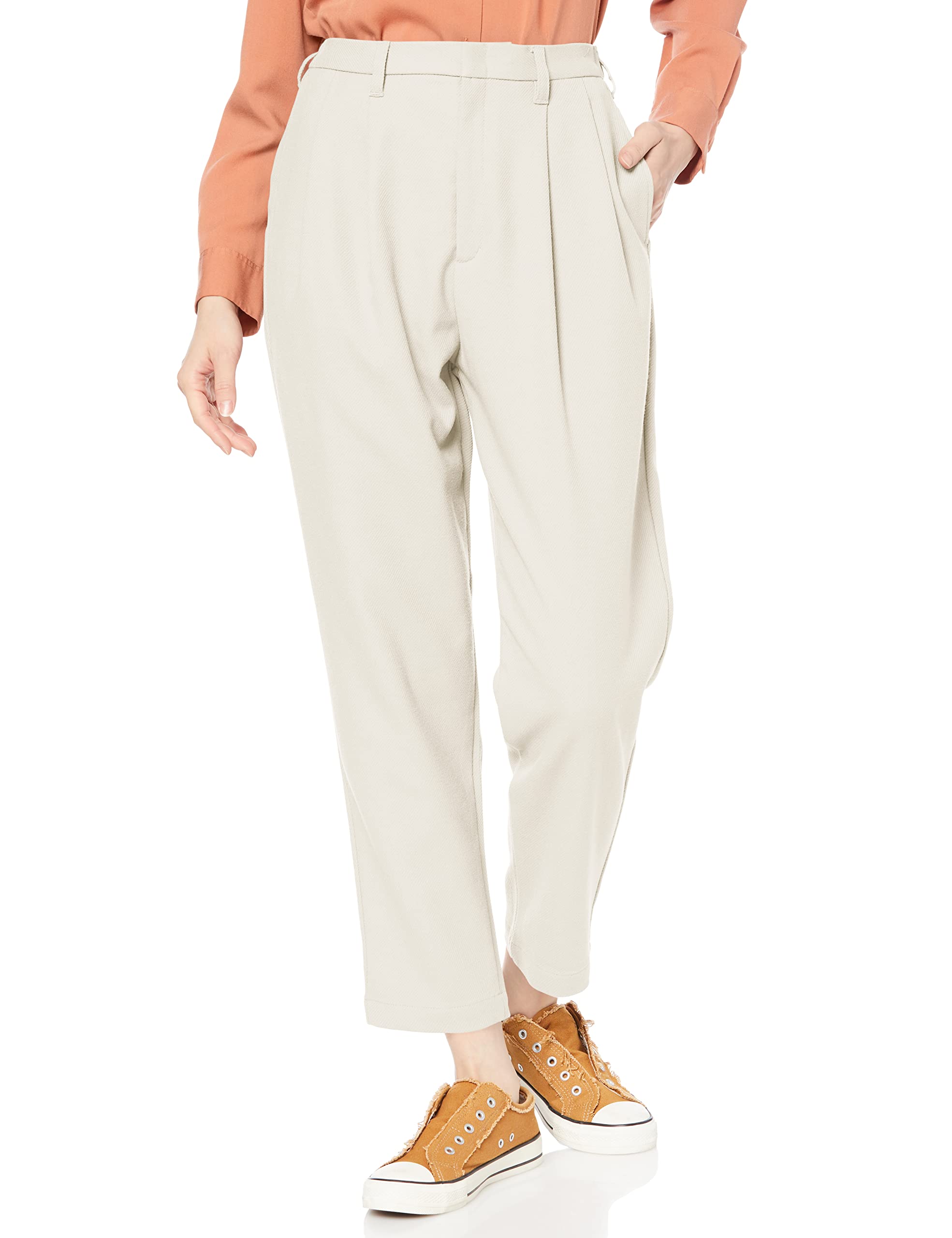 

Mizuno Birch White Tapered Outdoor Size B2MF1745 Women s Wool-Touch Pants, S, Stretch, Water-Repellent,