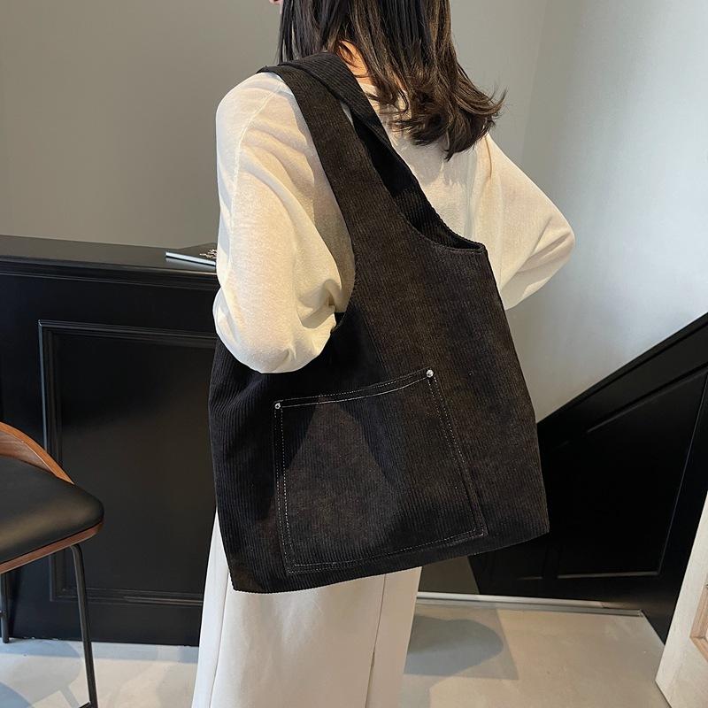 Autumn and winter tide with large-capacity shopping bag leisure literary and leisure handbag simple retro shoulder women's bag tide
