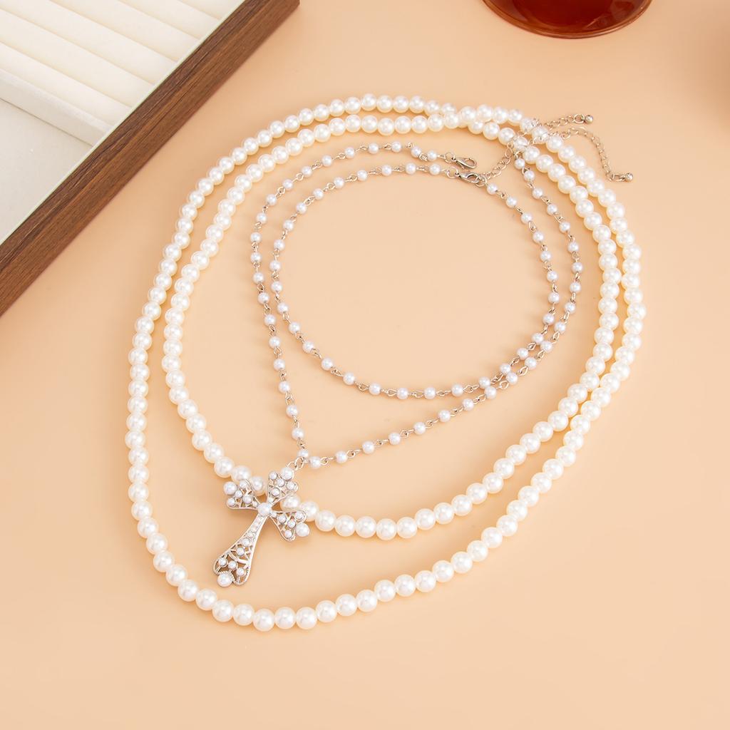 Multilayer Imitation Pearl Choker Necklace for Men Women Goth Jesus Cross Pendant Party Jewelry Accessory