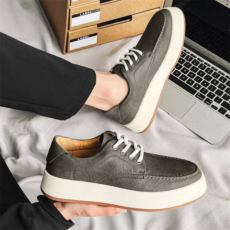 New Brown Casual Shoes Classic Frosted Leather Men Soft Loafers Men Flats Comfortable Driving Shoes Lace Up Loafers Moccasins