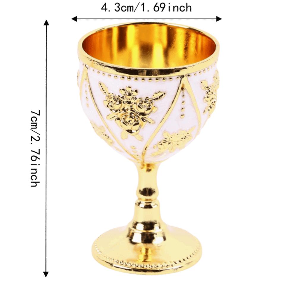 2pcs Zinc Alloy Vintage Metal Wine Cup 30ml 3D Relief Mini Goblet Chalice Gold Metal Embossed Wine Cup For Liqueur