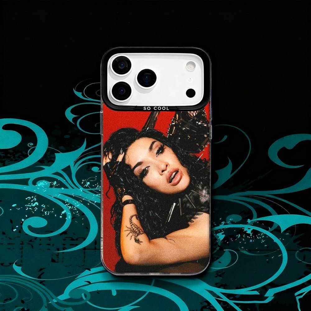 

M-Maria Becerra QUIMERA For iPhone 17,16,15,14,13,12,X,8,Pro,Max,Plus,SE4,Air,Mini Anti-Slip Black IMD Matte Case iPhone16