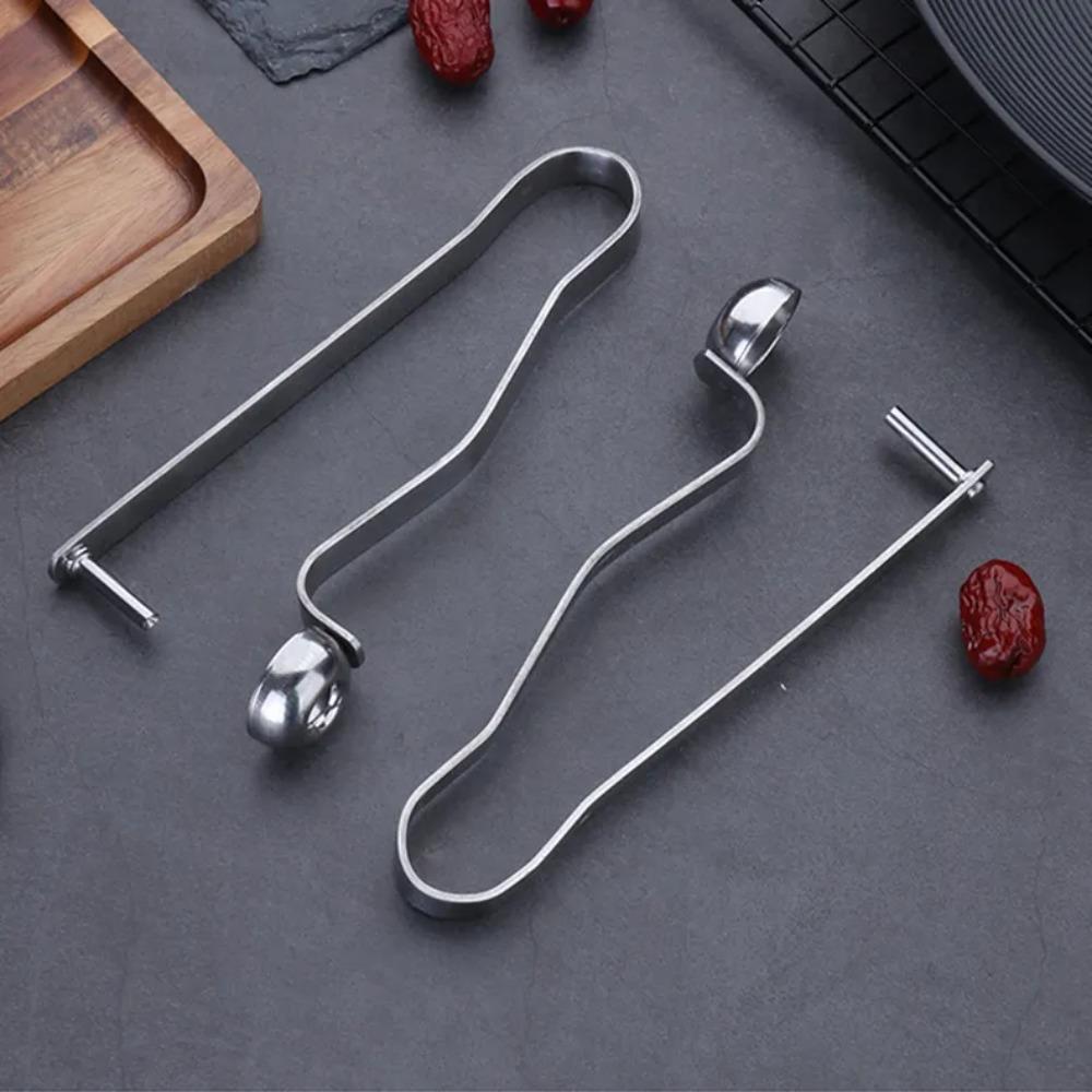 

Stainless Steel Cherry Pitter Professional Fruit Core Remover Jujube Pitting Device Olive