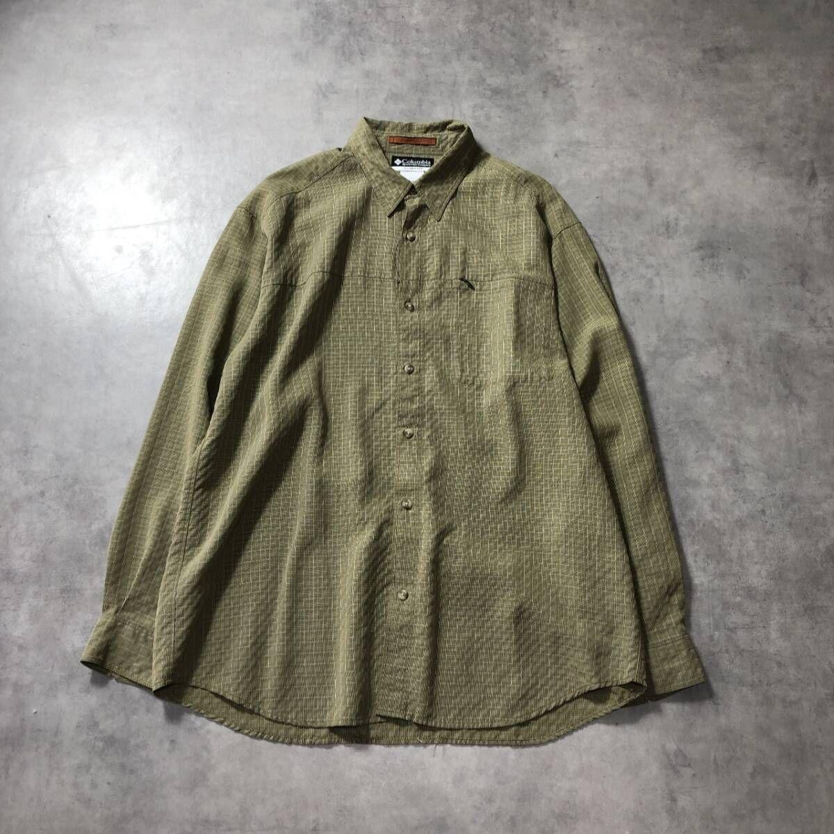 Used GQ5101Columbia: 90 s long sleeve shirtLGreen Old Columbia