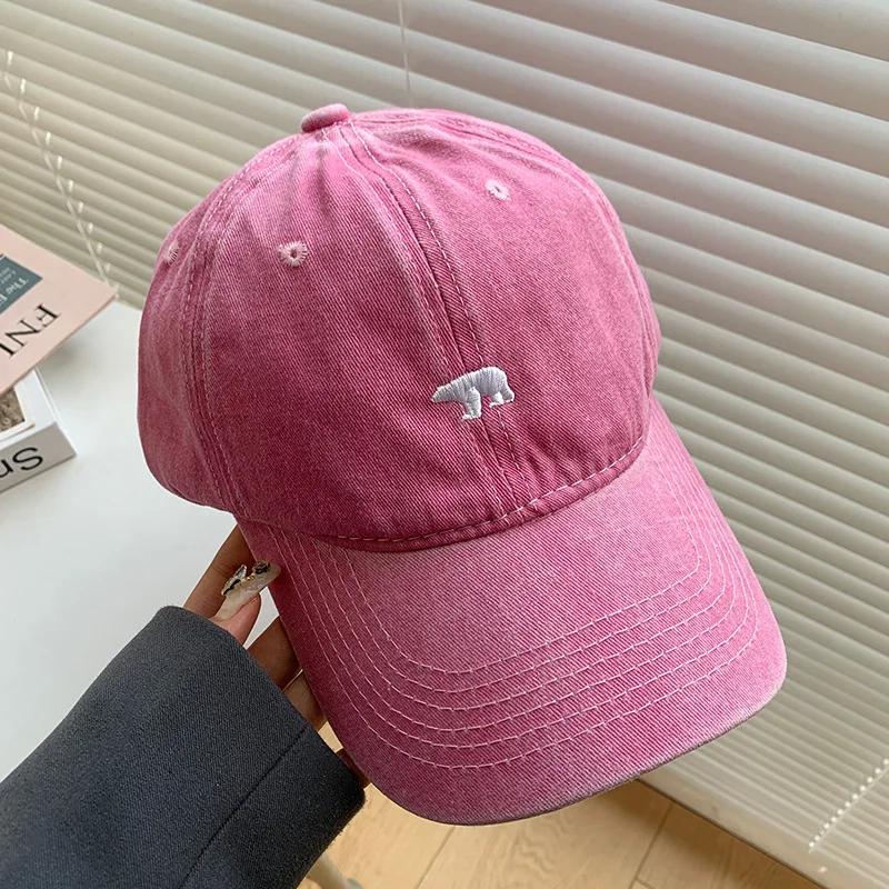 Stylish Polar Bear Embroidered Baseball Cap Sun Protective Breathable Adjustable ldeal Casual Hat Men Women Unisex Baseball Caps