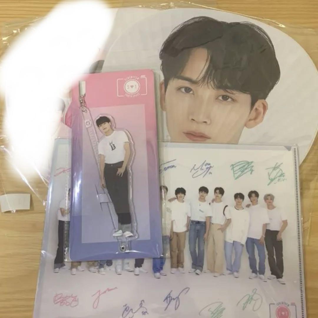 

[USED] SEVENTEEN Jeonghan Set