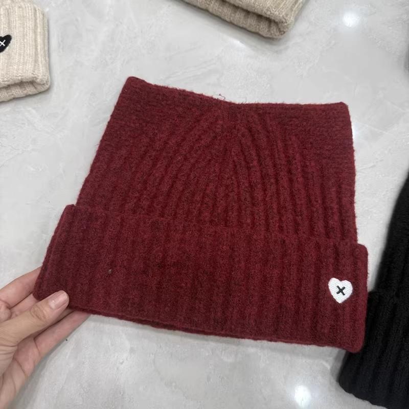 South Korea autumn and winter new striped love embroidered wool hat big head circumference showing face small knitted hat