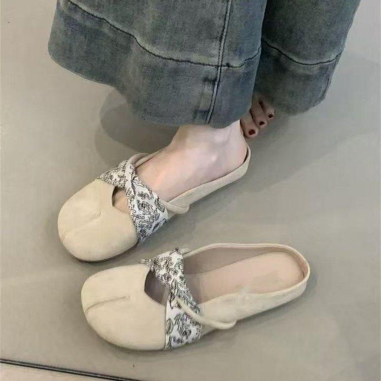 Gentle fairy wind ballet slippers New French retro temperament elegant suede light mouth Mary Jane shoes