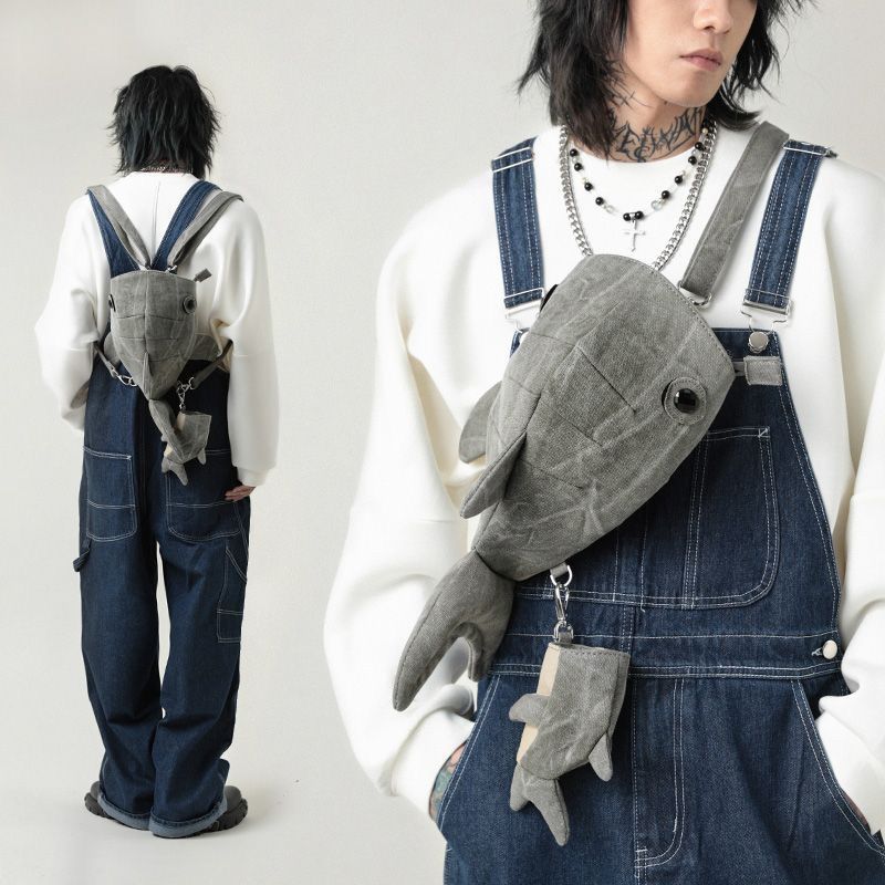 

Trendy animal small satchel, whale shark bag, shark breast bag, new shoulder messenger bag, funny canvas whale bag.