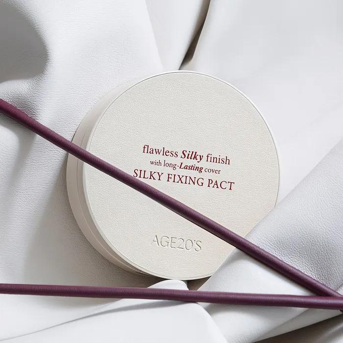 Silky Fixing Pact (Main Product + Refill)