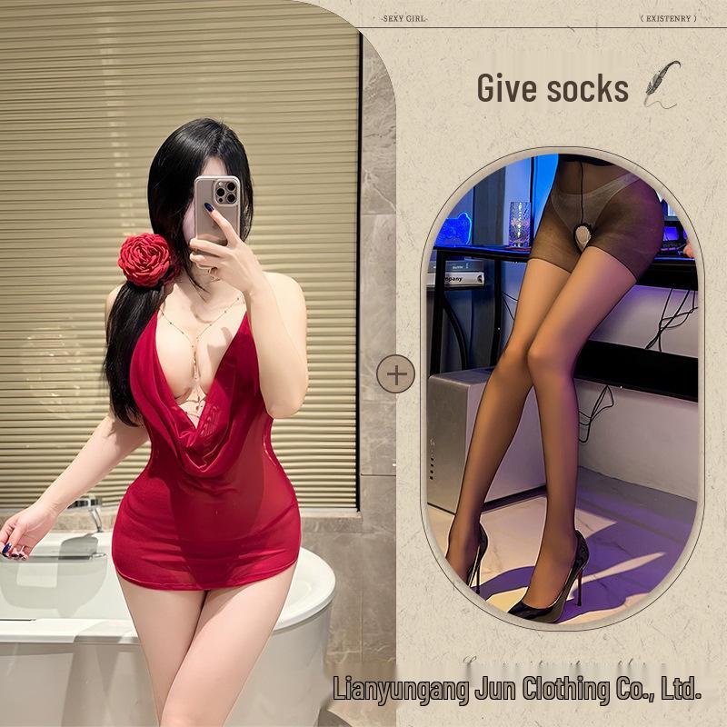 Tempting Sheer Desire Lingerie Set: Flirty Quick-Release Sleepwear