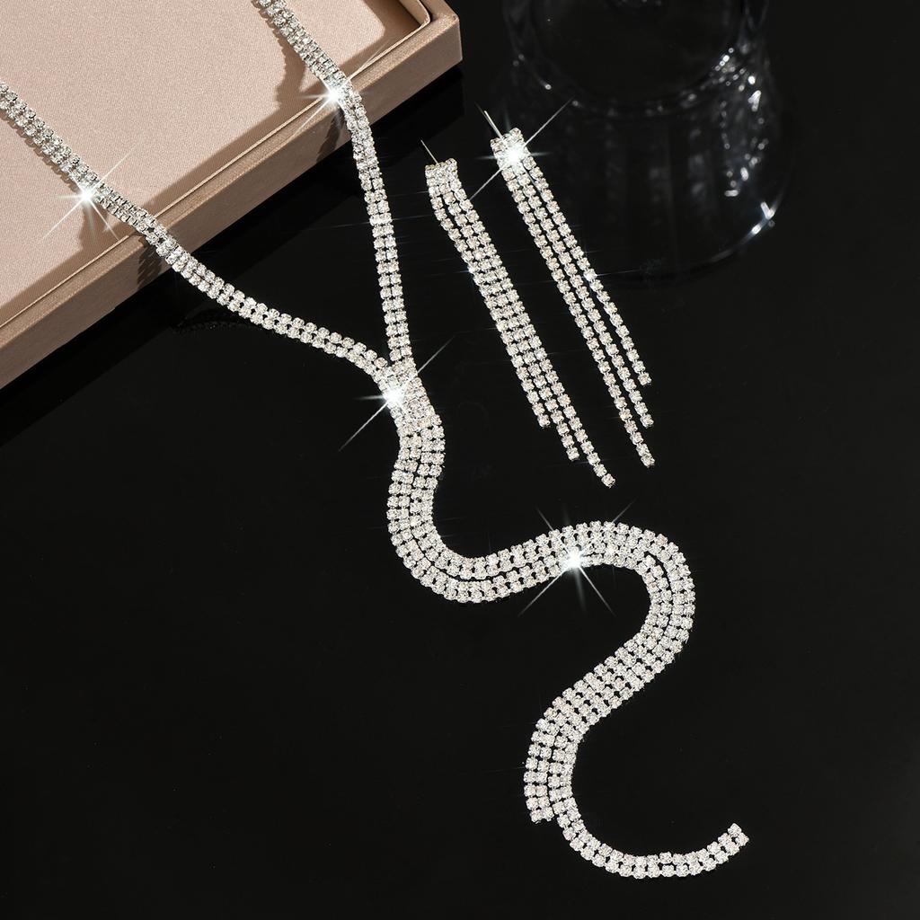 Electroplated Multi-Layer Rhinestone Claw Chain Fringed Necklace Earrings Set Women'S Fashion Flash Long Sweater Chain