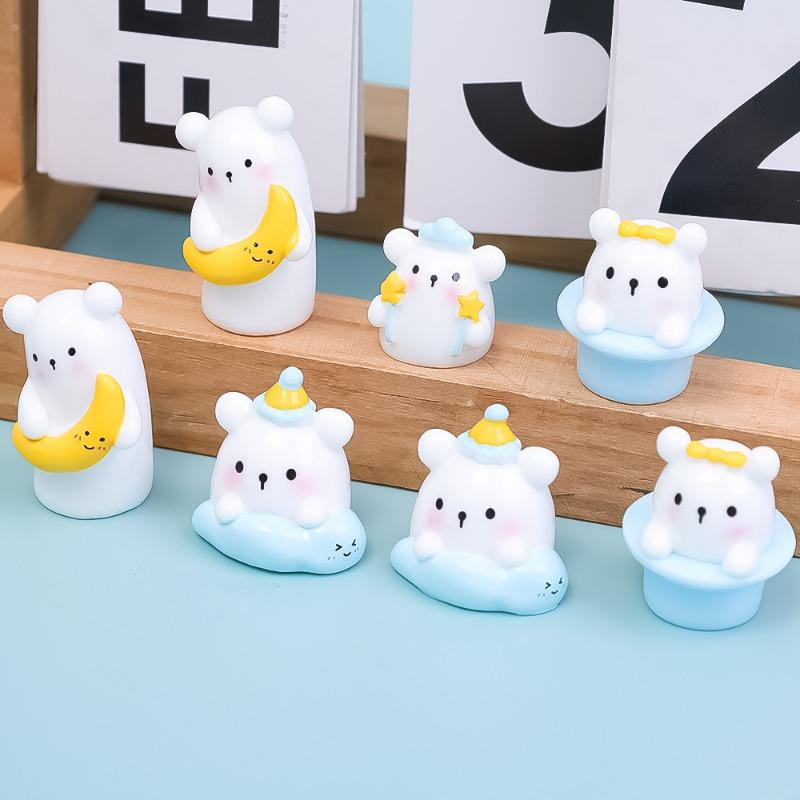 Neue süße Bären-Auto-Harz-Ornamente Cartoon-Mini-Tierpuppe Auto-Armaturenbrett Mittelkonsole Dekorative Accessoires Kreative Geschenke