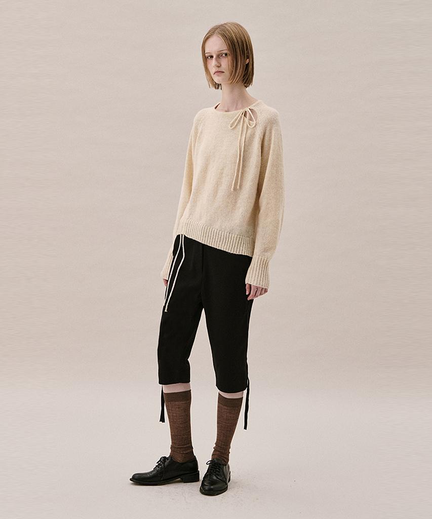 Awi Slim Fit Bermuda Pants_Black