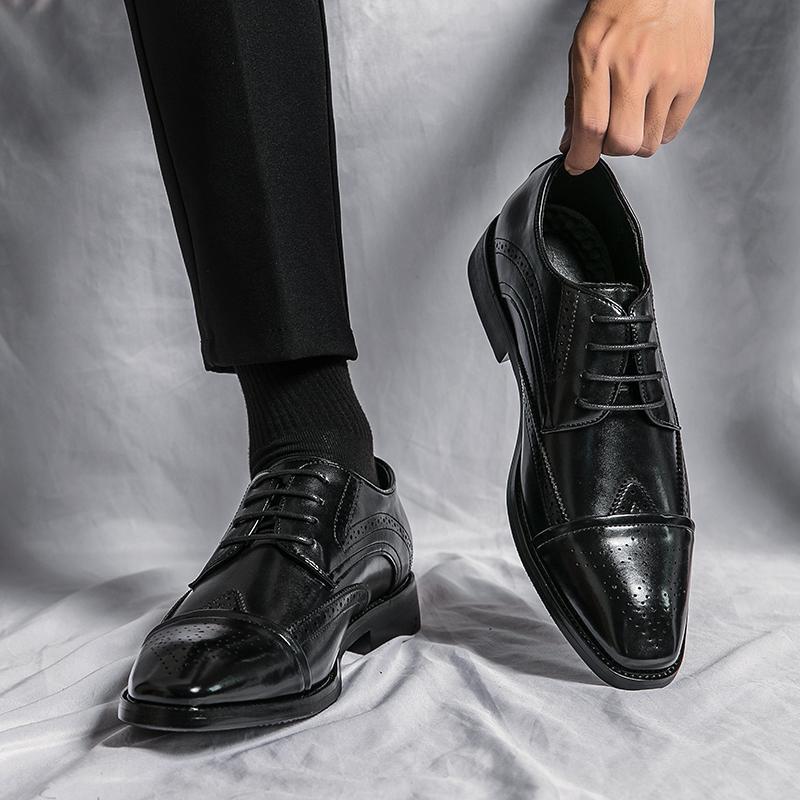 

2025 brown leather shoes men s Brock British style wedding groom wedding shoes new large size leathershoes 48 чорний