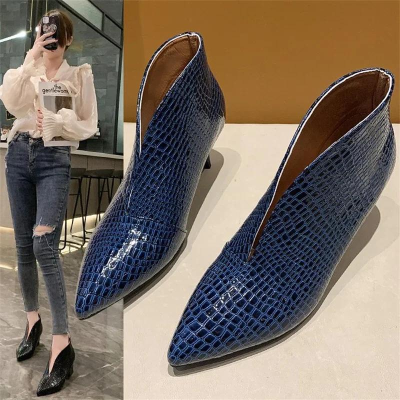 Pointed Toe V-mouth Patent Leather Ankle Boots Women's Stiletto Autumn New Snakeskin Pattern Boots Are Thin Leather Boots