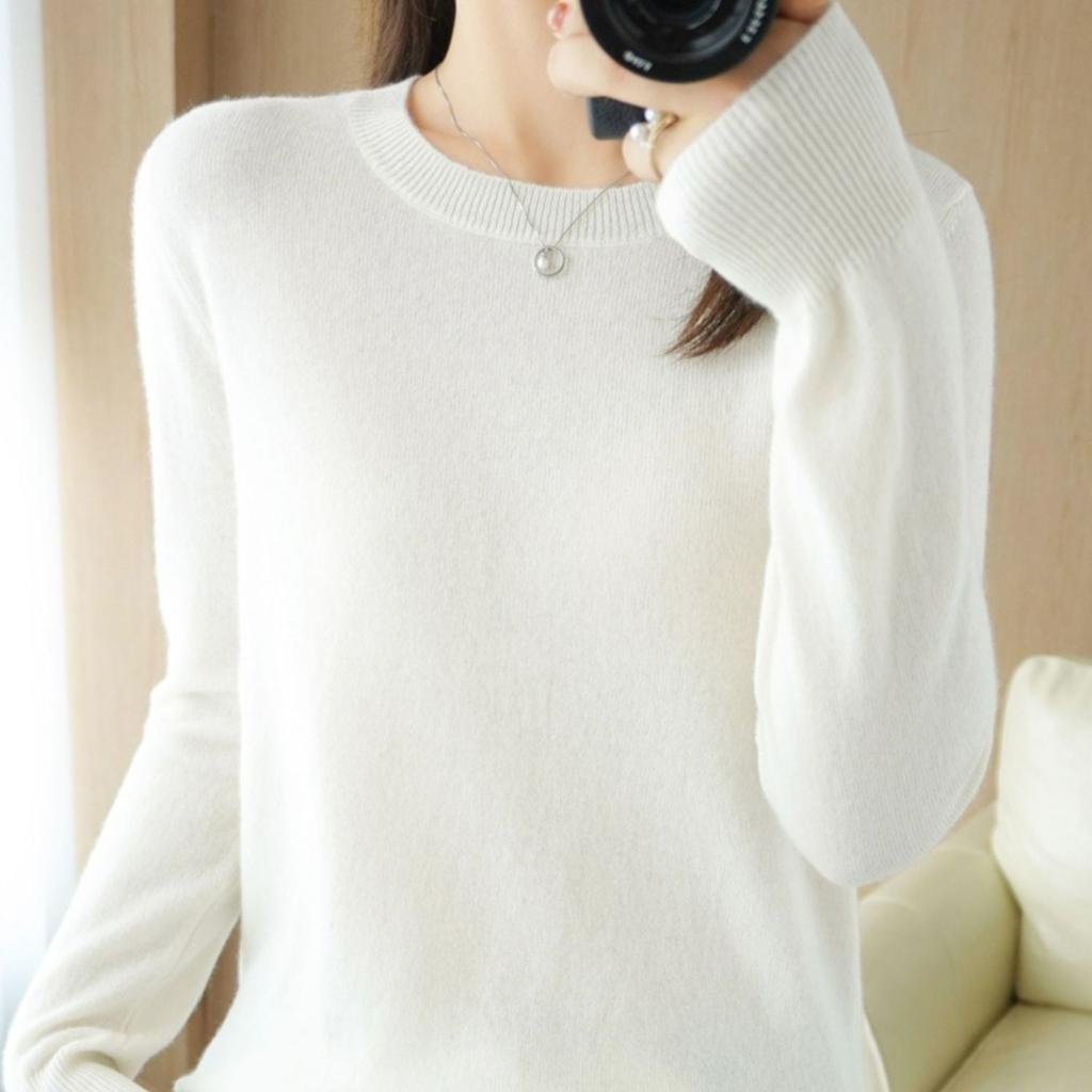 Round-neck Sweater Large-sized Loose Knitted Sweater for Women Base Layer Long-sleeved Solid-color Pullover Spring and Autumn