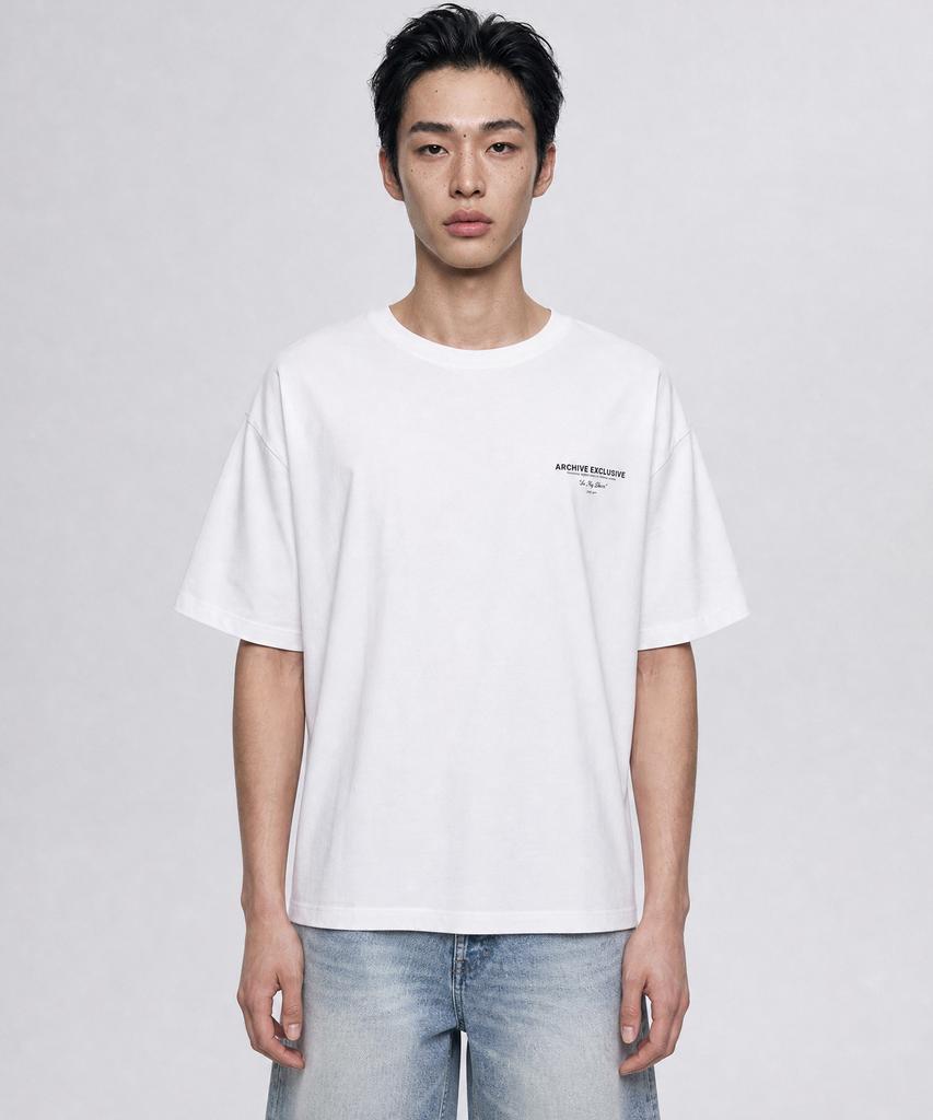 Lugkaeseuteu [Unisex] Avel Archive Signature T-Shirt_White