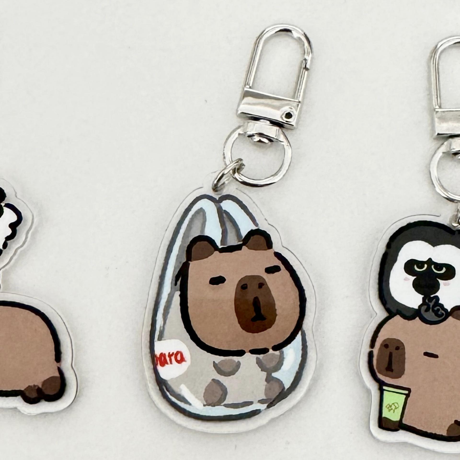 

«Мультяшные брелки и подвески»: Забавные школьные сумки и пеналы, креативные подарки для студентов.