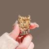 Elegant Retro Lion Brooch - High-Grade Corsage Lapel Pin for Women's Suit.