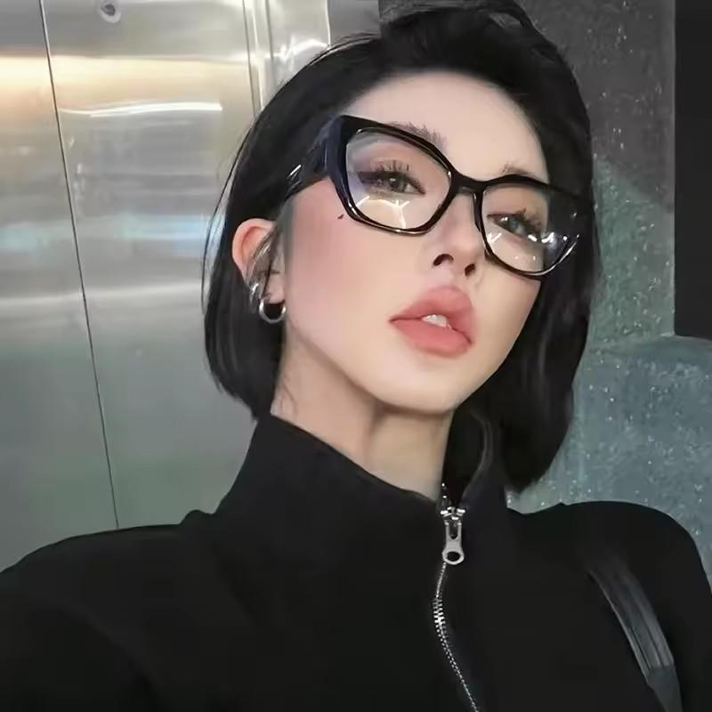 Anti-Blue Light Glasses Retro Sexy Cat Eye Eyewear Women Men Luxury Eyeglasses Blue Light Blocking Man Lady Computer Eyeglas