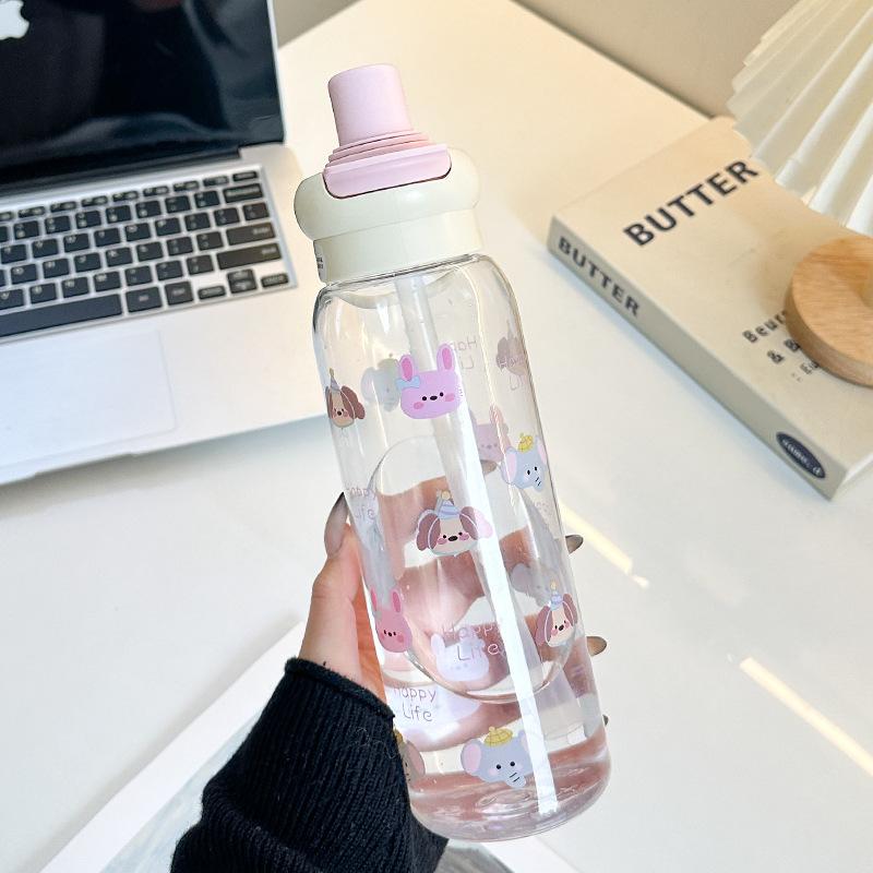 1PCS Bear Cartoon 600ml Portable Large-capacity Water Bottle Sports Straw Cups Student Plastic Water Cups Children's Mug
