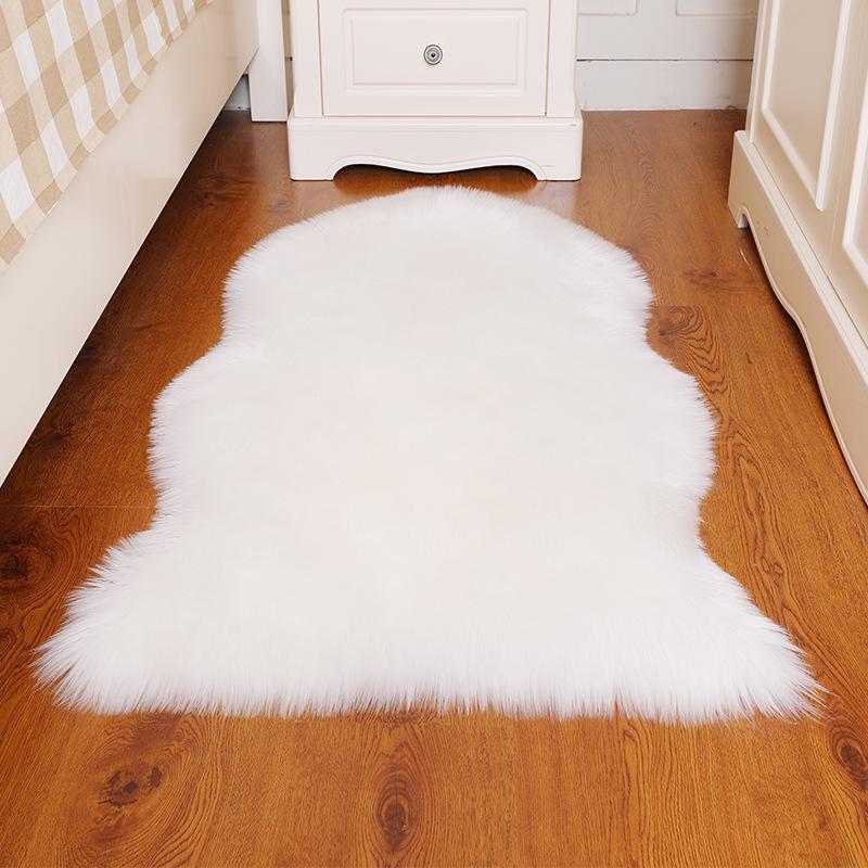 Nordic Style Long Pile Faux Wool Rug for Living Room or Bedroom