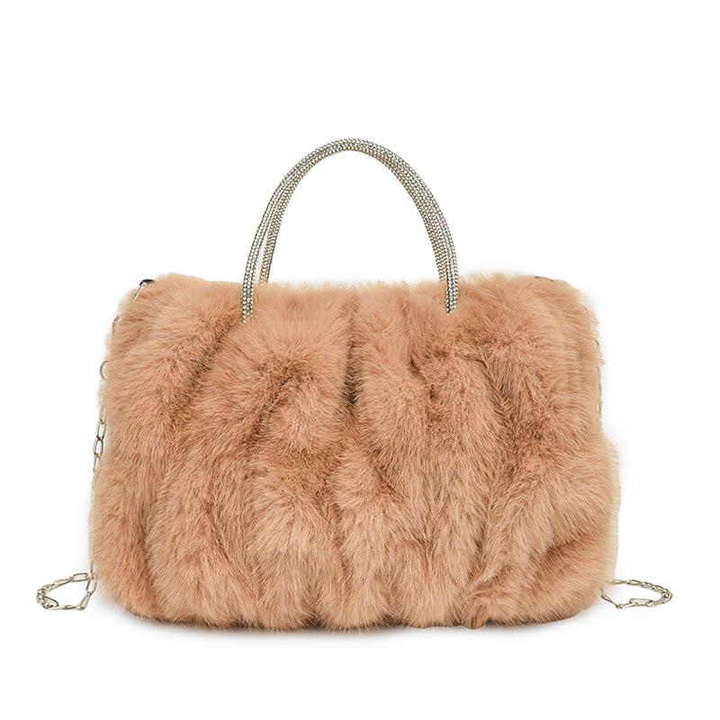 2024 Trendy Handheld Plush Cloud Bag: Furry Chain Crossbody for Women, Perfect for Autumn/Winter