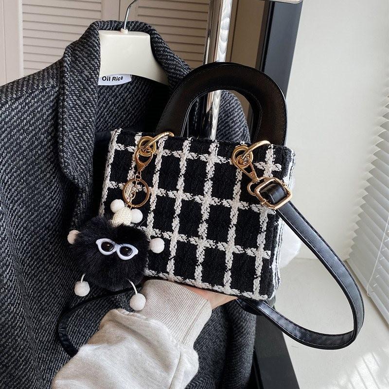Chic High-end Woolen Tote Bag For Women Trendy Versatile Spring Summer Accessory