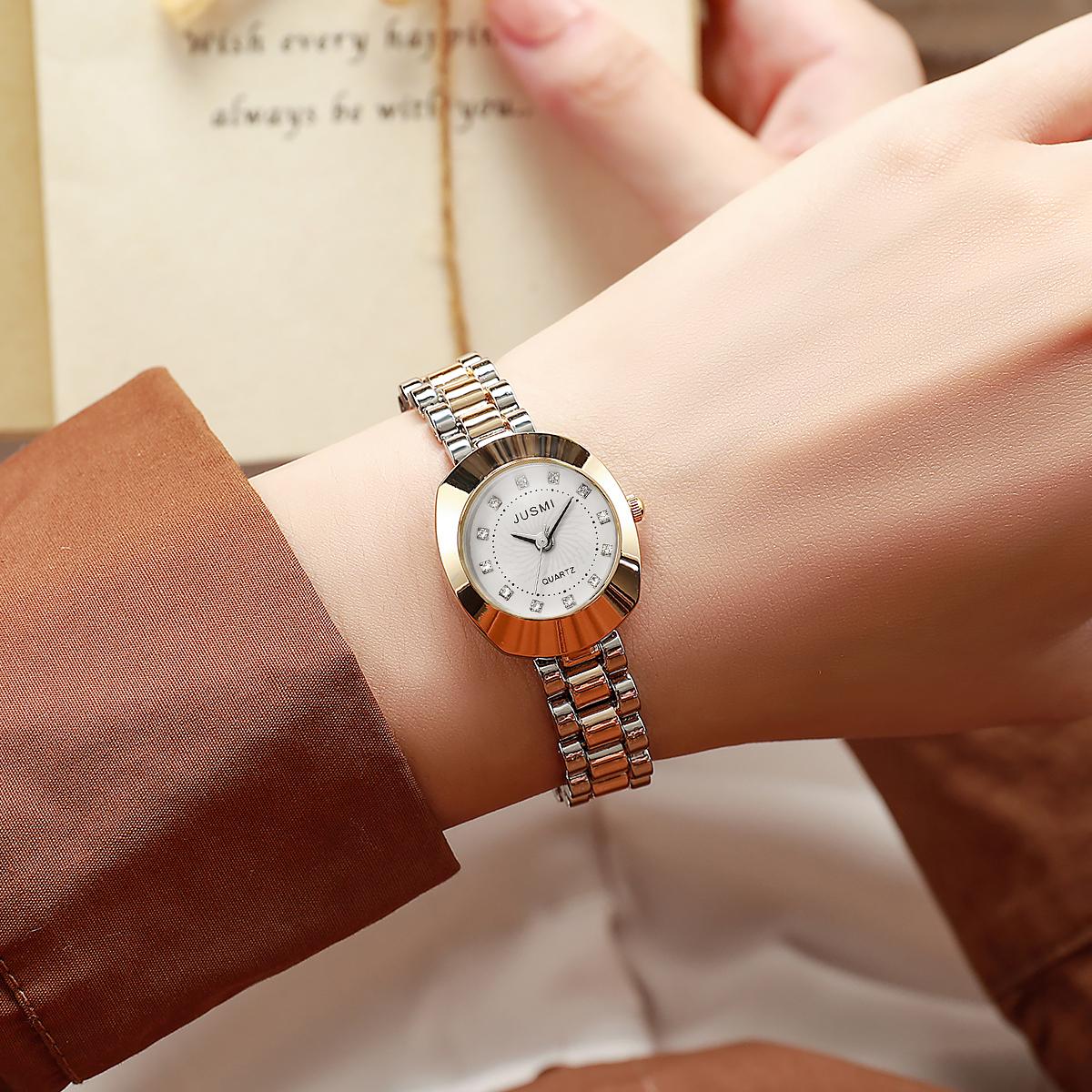 

Женские изысканные модные часы с высоким уровнем внешнего вида, циферблатом с бриллиантовыми метками, маленьким циферблатом, стальным браслетом, кварцевые.