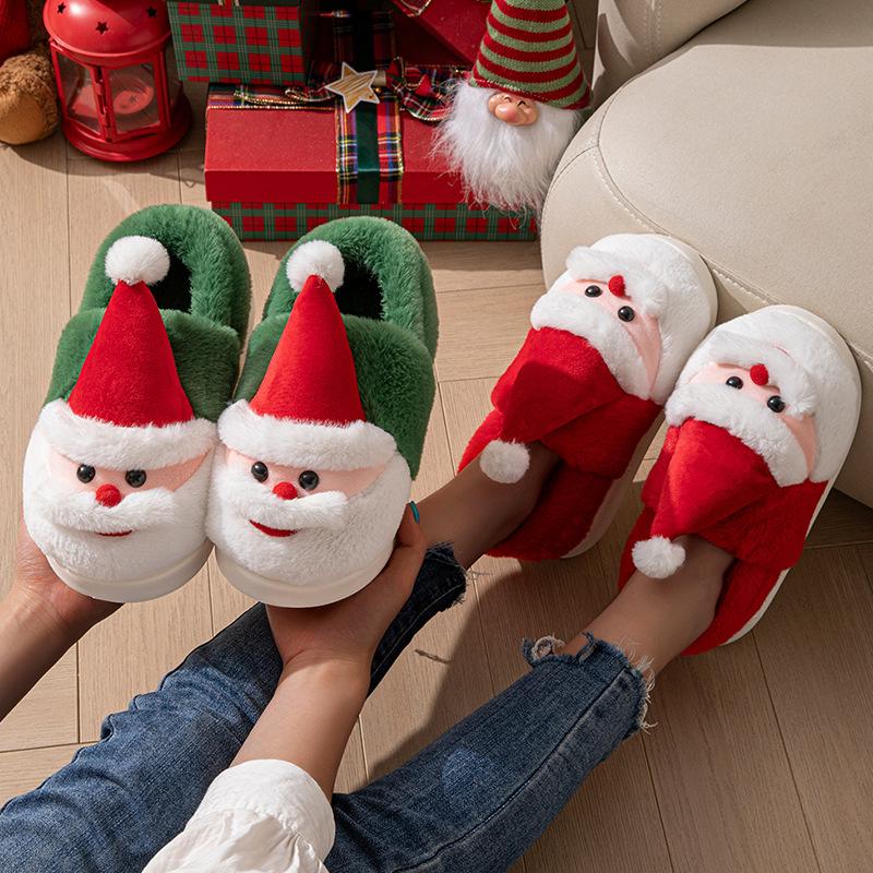 Women's Christmas Fuzzy Home Slippers Closed-back Cozy Faux Fur House Shoes for Women Winter Warm Non-Slip Memory Foam Slippers for Indoor and Outdoor
