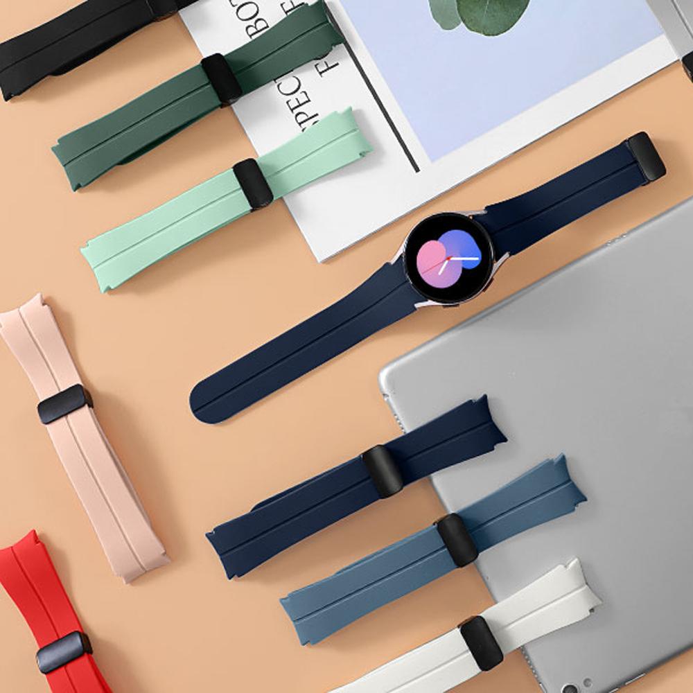 Band for Samsung Watch 7/4/5/6/5 Pro/classic/FE 44mm 40mm Magnetic Silicone Sport No Gaps Bracelet Correa Galaxy Watch 7 Strap