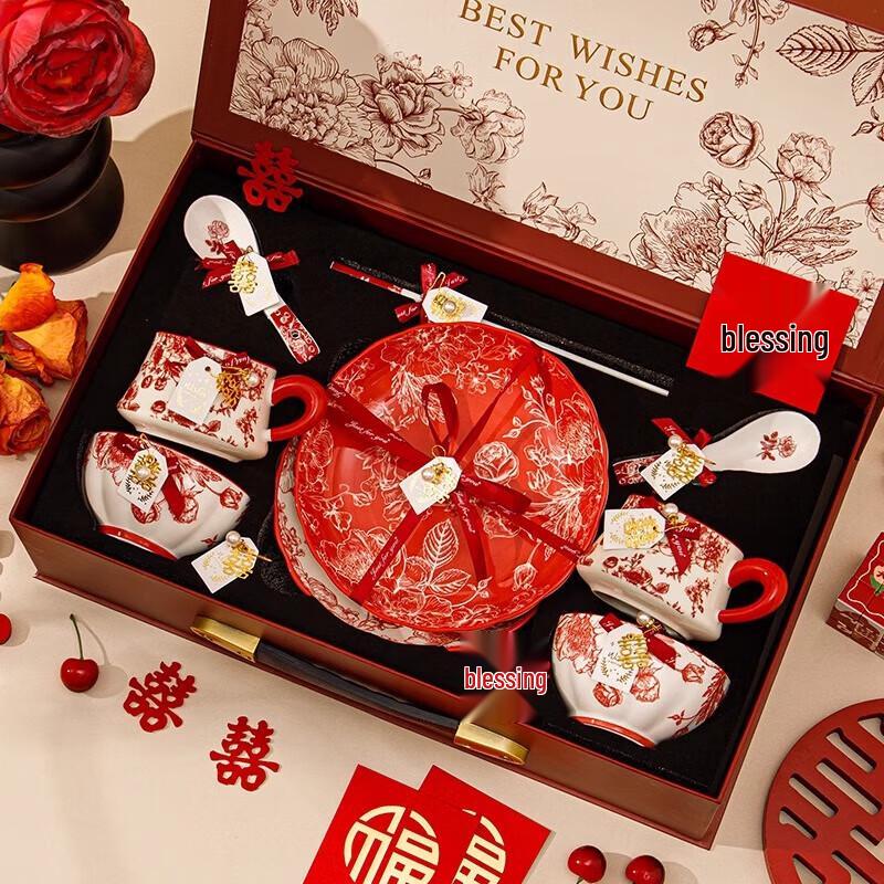 Persson Rose Queen Ceramic 14-Piece Dinnerware Set