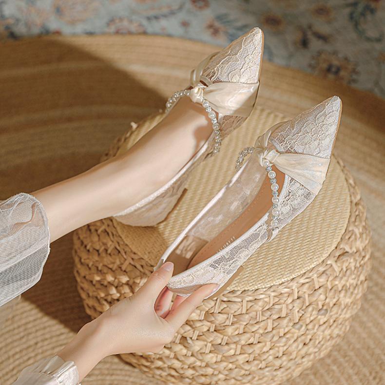 Fashion Summer Women Pearl String Pointed Toe Ballerinas Flats Shoes Fashion Slip on Comfort Soft Sole Female Breathable Lace Dress Shoe