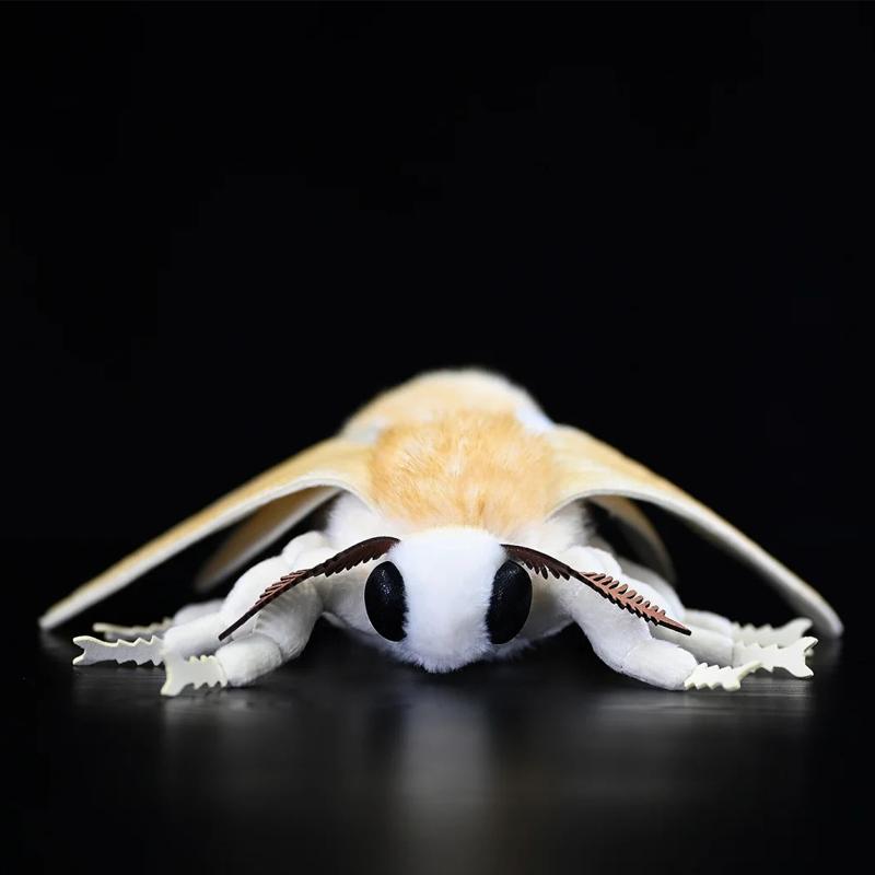 Soft Silkworm Moth Plush Toy Cute Simulated Insect Animal Exquisite Fuzzy Winged Bug Decorative Ornament Kids Gift Home Decor