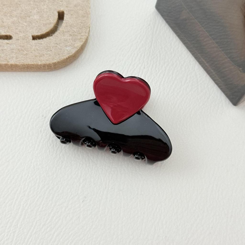 Elegant Korean Style Retro Heart Acetate Claw Clip for Hair