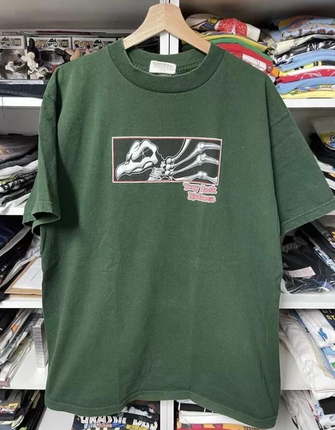 VINTAGE 90’s TONY HAWK BIRDHOUSE REPRINT T-shirt size S-5XL S